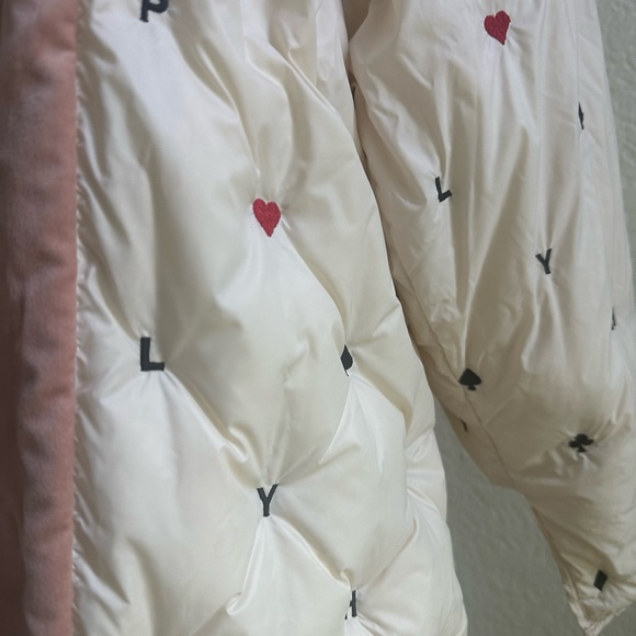 ❤️NWOT Down hooded puffer hply embroideredHPLY & hearts fox trim ? - Picture 9 of 10